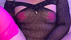 Айви Лебель не терпится трахнуться в чулках