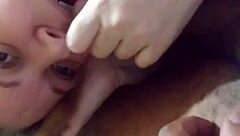 我忍不住吸那个大黑鸡巴直到喷射！