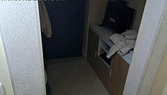 Orgasm muncrat banyak di tempat umum outdoor pake creampie basah!