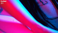 Hey, wanna join this foot fetish threesome with lesbians in the bathtub?