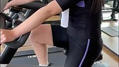 Dieting Energetic Girl Nailed in Hotel Room Video! 😍