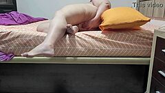 Coolmarina primer anal con una polla