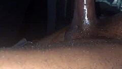 Kenapa lancap batang besar hitam tu dalam kereta bawah cahaya bulan?