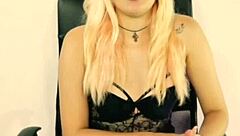 Bella Fox shares her fascinating journey in the porn world during a candid casting interview.