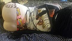 I show off my teen ass, young and farting