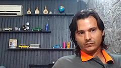 i masturbate outdoors alone