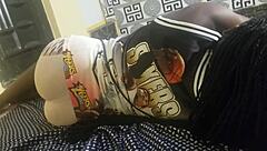 18+ genç götümü sergiliyorum, genç 18+ osuruklu