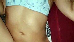 أخت زوج أمي الأرجنتينية الحامل الخائنة تتحدث على الهاتف