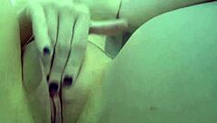 Sexy Nadia Bathes With Rubber Duckies in Solo Play