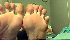 dirty white girl feet