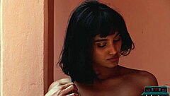 indian milf shows her curves