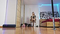 i’m totally into this high heels fashion show with stunning blonde feet and ass.