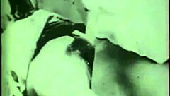 レトロ秘め事の毛深いおまんこレズボンデージ