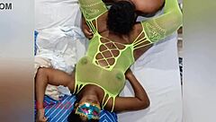 Puta enjoys intense oral session at home