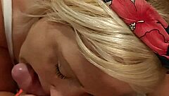 ¡Cheri Bangz Mamando A Su Padrastro, Hombre, Tan Loco!