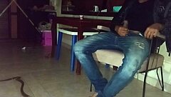 Garganta Profunda Para Pagar Alquiler, No Quería Y Al Final Me Ahogo Con Su Pene 😱🍆