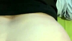 Büyük yarrak dar götüme vuruyor! Ne canavar!