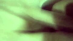 safadinha se masturbando sozinha