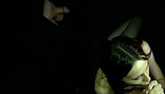 くそ、Jilianがワイルドグローリーホールで10発の精液をゴックン！