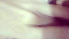 safadinha se masturbando sozinha