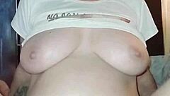 Hot Video of Latina Naree Riding Hard with Wet Squirts! 💦