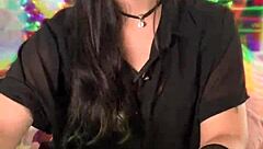 Watch the kitten suck Wellington Prado's big cock while funk plays?