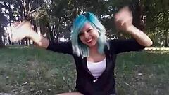 Sexy Chick Goes Wild with Anal Fisting and Cumshot