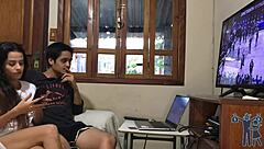 let me watch the game, woman, can't take it anymore 😡