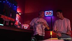 罗曼娜被两个猛男狂操骑乘吸屌内射高潮