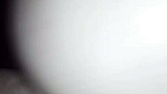 Шеф-милфа скачет на любительском хуе в жалостливой ебле