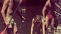 激しいヴィンテージグループファックを毛むくじゃらのマンコで探索！