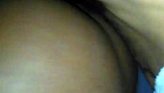 에보니 베이비가 큰 자지 크림파이 받음