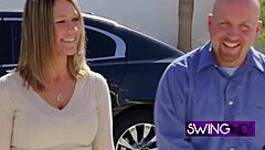 Любопытно, как зрелые свингеры сбрасывают inhibitions в Swing House для орального группового удовольствия