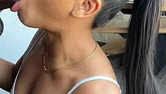 Модель в догги от BBC с горячим минетом