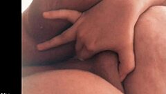 This gordinha with big tits is masturbating so casually