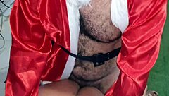 christmas party with leo fernandezxxx 😏