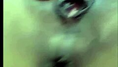 アジアンGFのマンコをビデオ通話でベロベロ舐めまくり！whatsappセックス2025