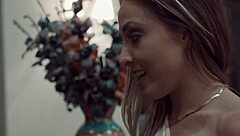 Is Alexis James Playing Piano With Her Tight Pussy? Discover The Pleasures!