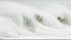 Geile mature toont haar grote sappige kale kut voor iedereen