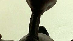 dia pancut tapi aku terus hisap beban air mani besar itu