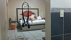 큰 엉덩이 멕시코 창녀 빨고 박으러 도착