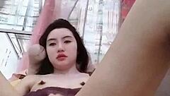 กูเงี่ยนมาก แอบช่วยตัวเองคนเดียวในคลิปโฮมเมดสมัครเล่นเสียวสุดๆ