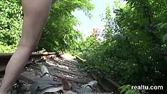 O Çek güzeli baştan çıkarılmayı gördün mü?