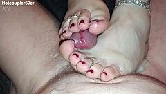 best footjob from housewife with big toes