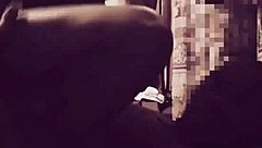 このバブがベッドでデカチンを騎乗位、うなり声すごい