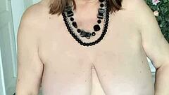 Mature milf with huge tits loves pov fucking