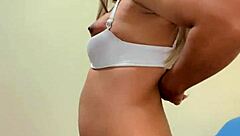 이 트랜섹슈얼 엄마 같은 우유 봐