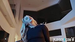 i undress big ass blonde anna claire clouds up close