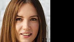 Mistress kittiwips guides you with french joi 😈