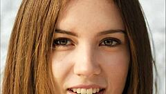 Mistress kittiwips guides you with french joi 😈